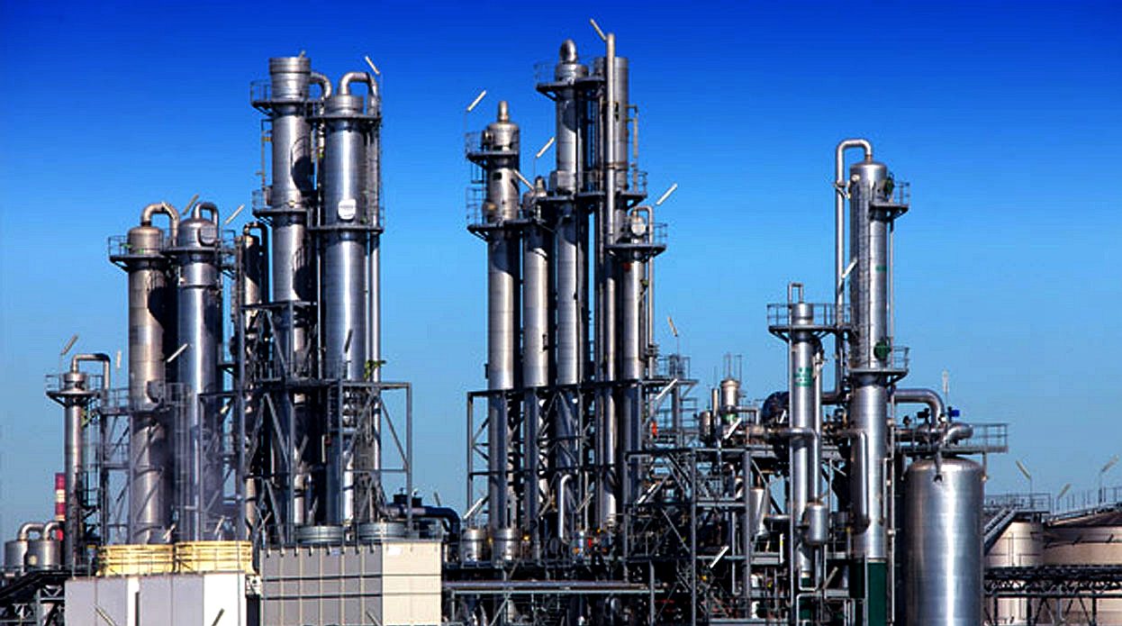 Petrochemicals oil refinery